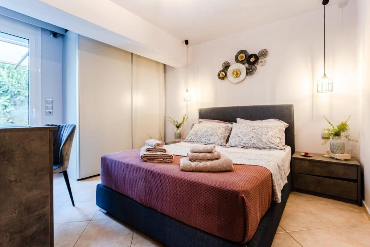 Holiday home Urban Living, Minicasa Nomad - Kalamata's Hideaway